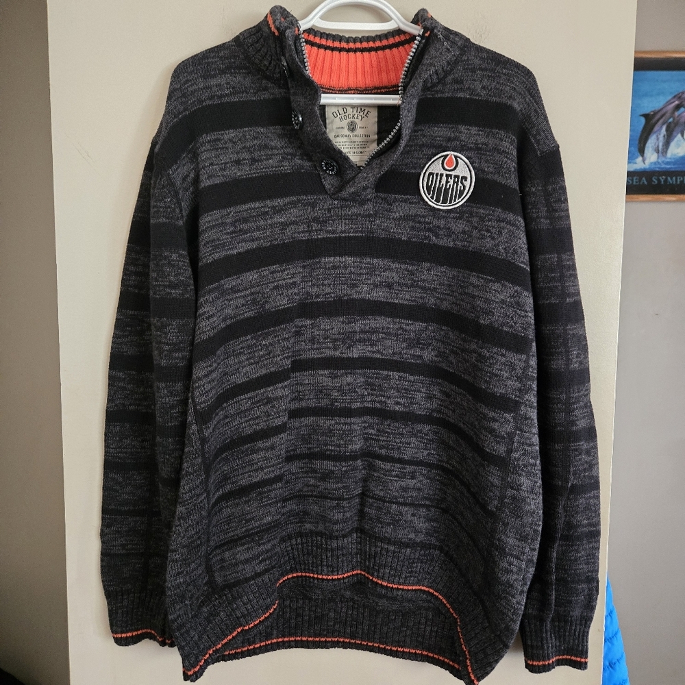 Old Time Hockey Men's Edmonton Oilers Striped Sweater Large